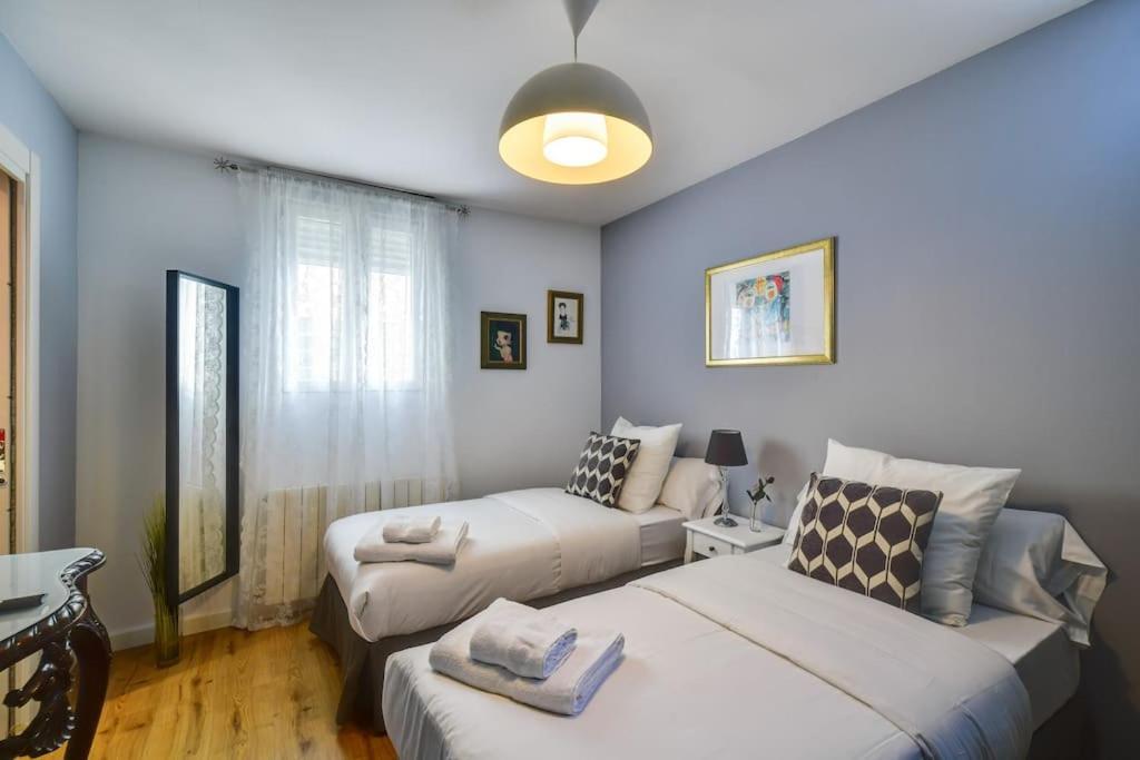 Big Stylish And Modern Apartment In Madrid Centre Екстериор снимка